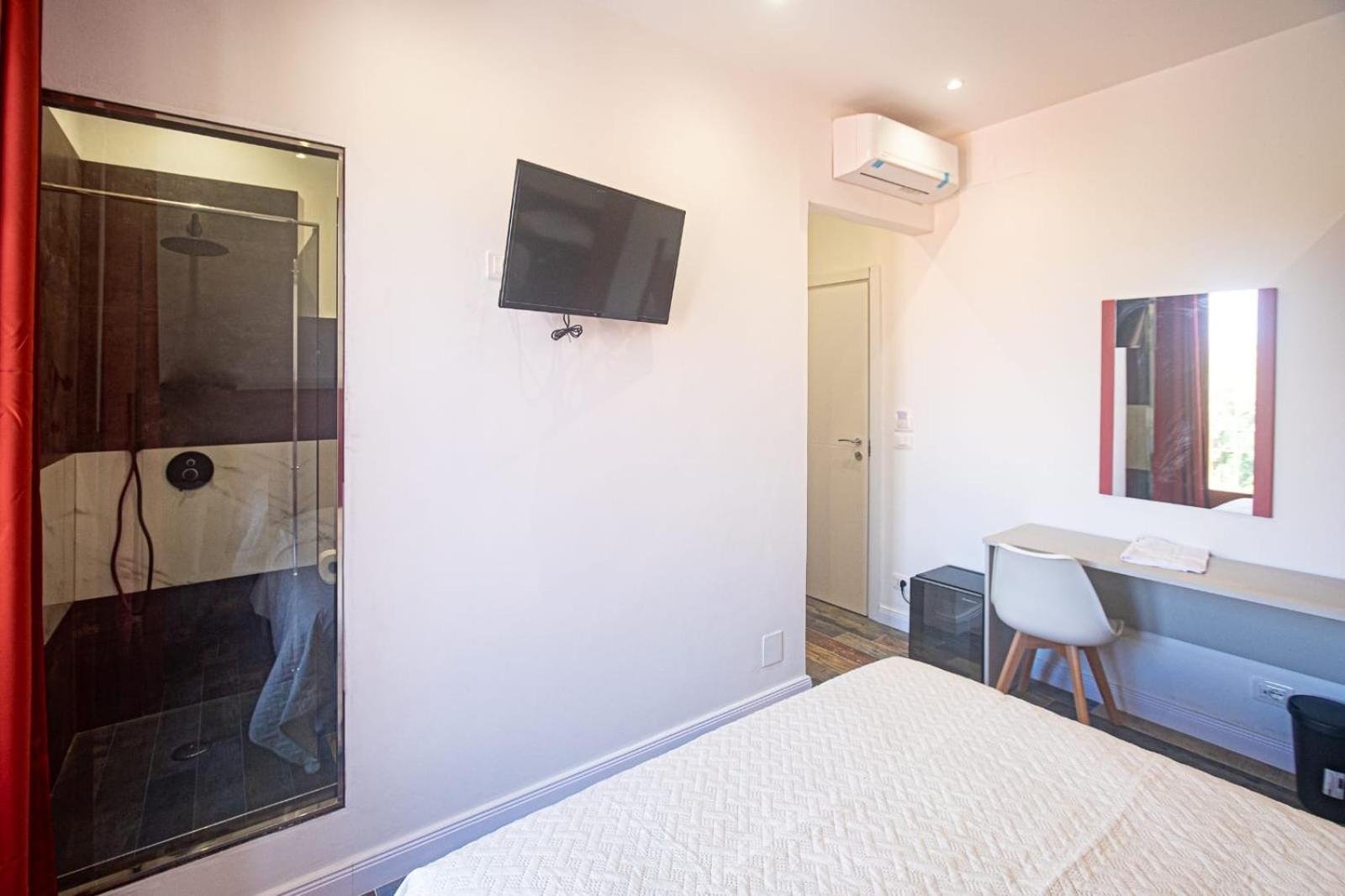 Ricci 16 - Suite & Rooms Livorno Exterior foto